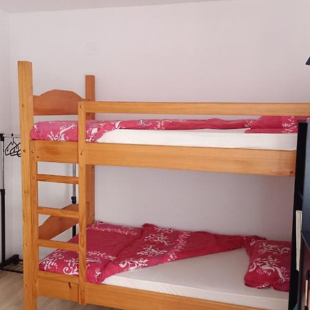 Apartamento Sobe Tanja Podbrdo Exterior foto