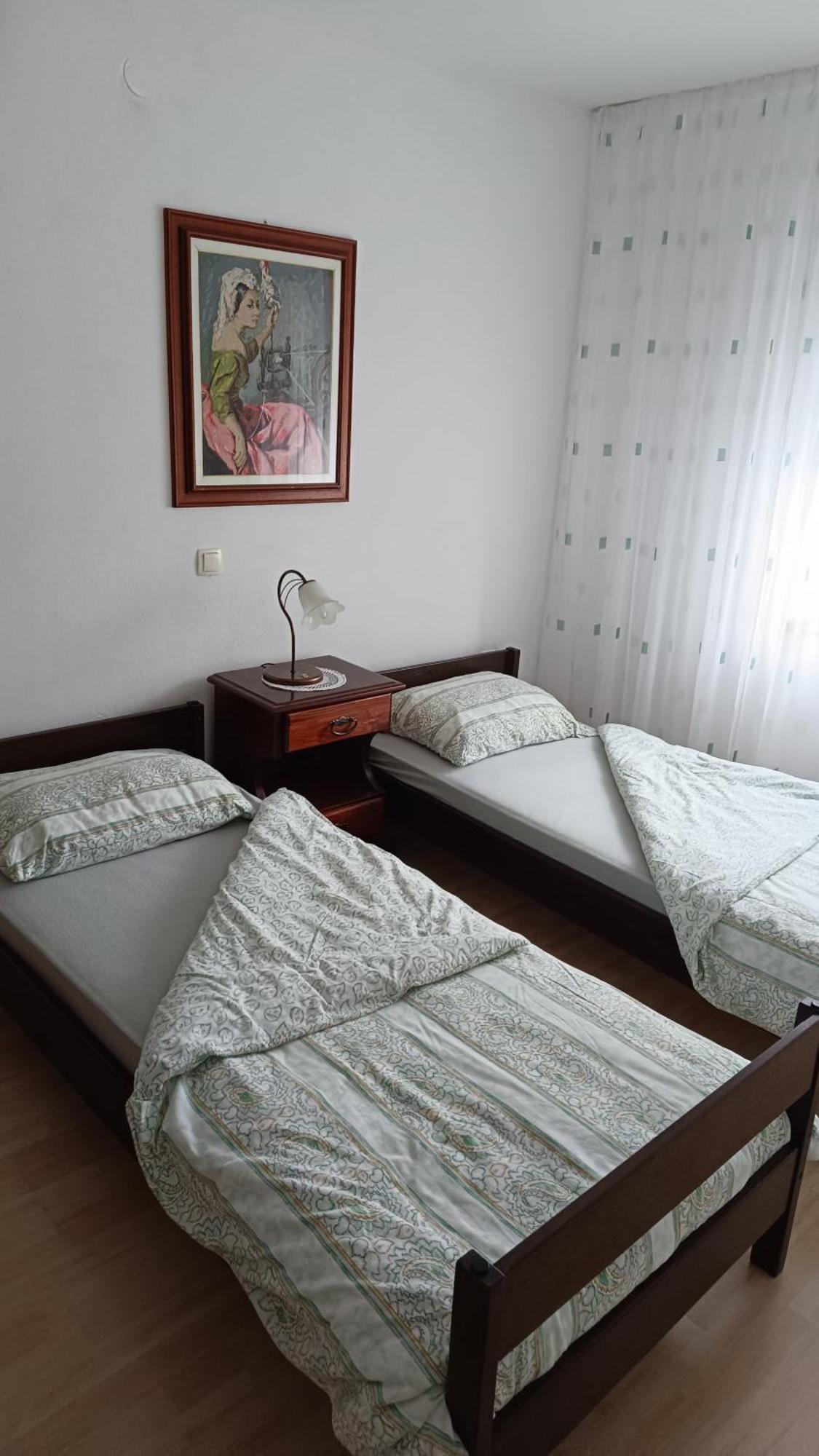 Apartamento Sobe Tanja Podbrdo Exterior foto